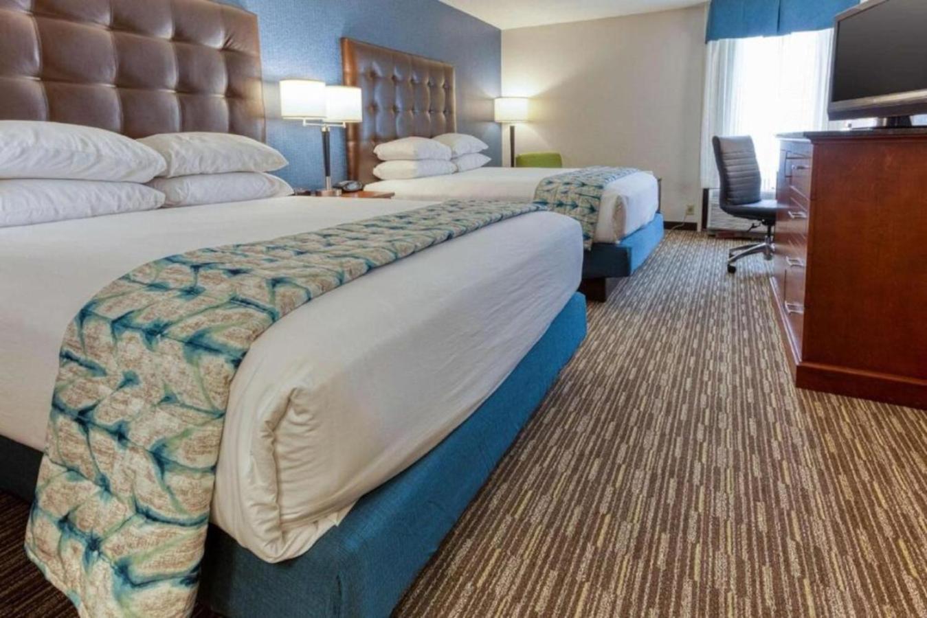 Heritage Inn & Suites St Louis Fenton, Trademark By Wyndham Luaran gambar