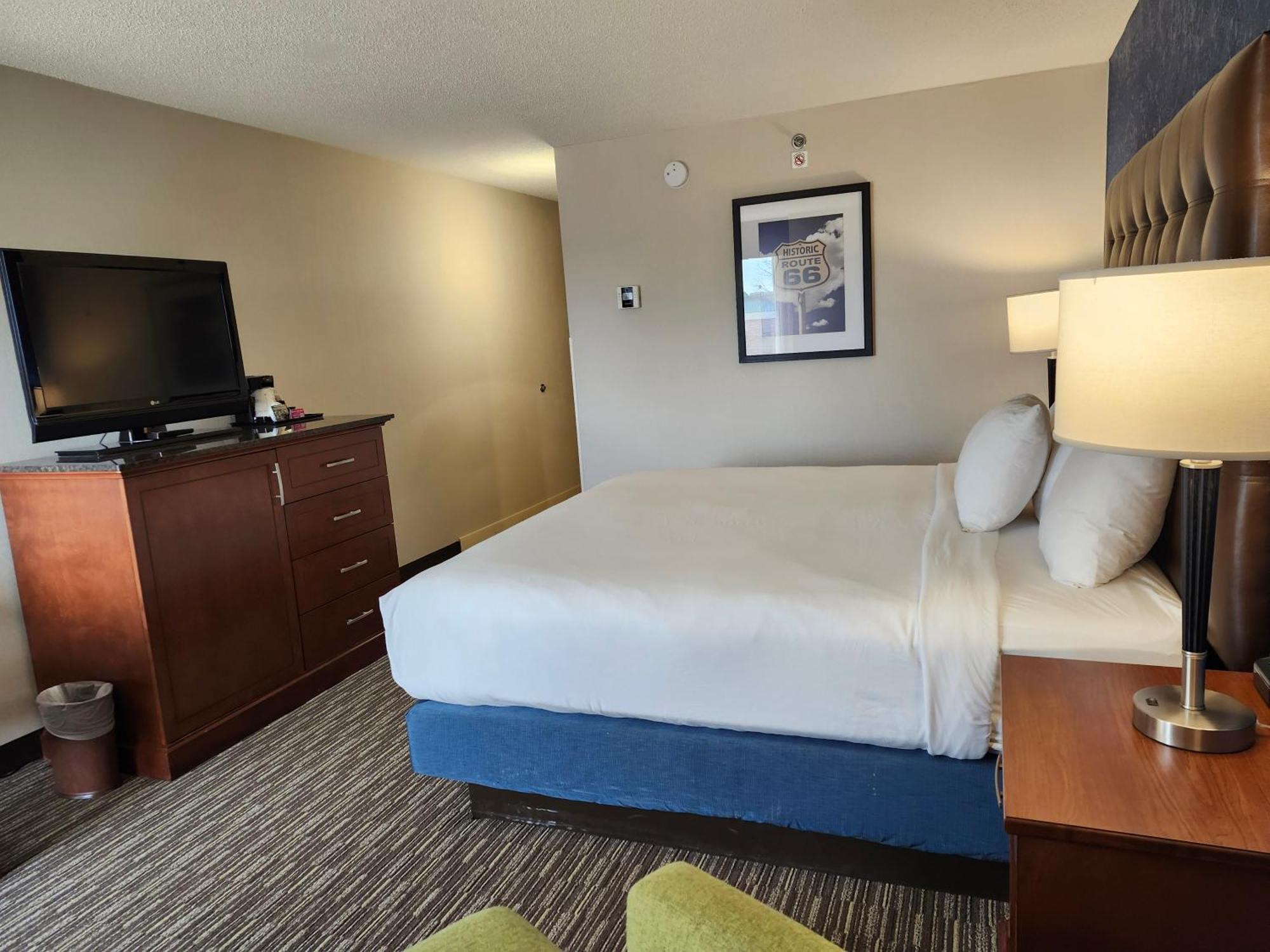 Heritage Inn & Suites St Louis Fenton, Trademark By Wyndham Luaran gambar